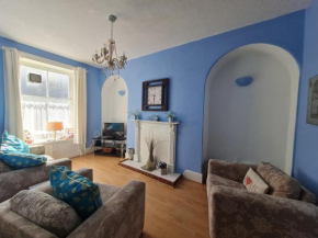 17 Bridge St, 3 bedroom flat